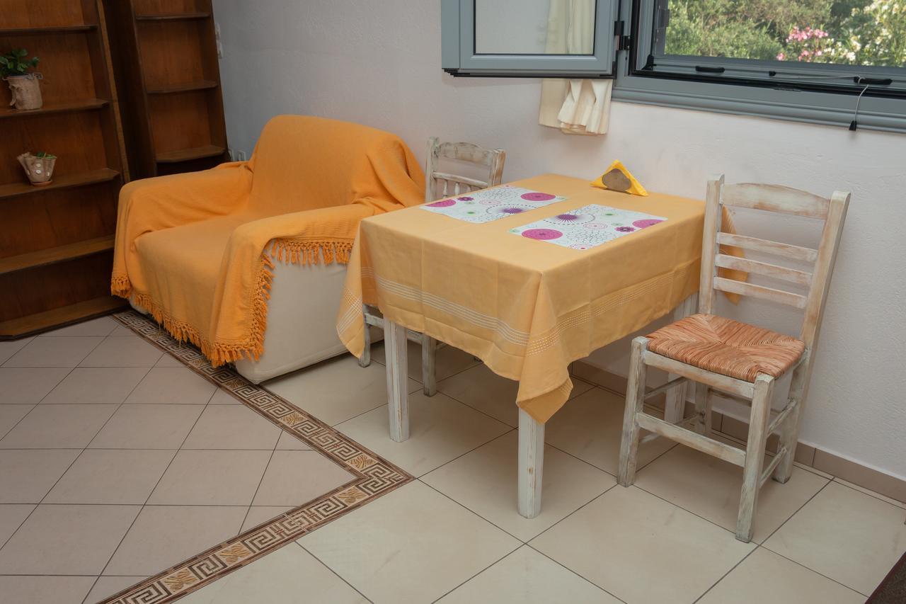 Ta Spitakia Tsarbopoulos Kyparissia Exteriör bild